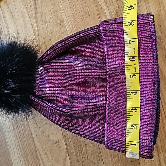 Fuchsia Pink Metallic Beanie Hat Fluffy Black Tassel Women's One Size Fits Most - Picture 3 of 5
